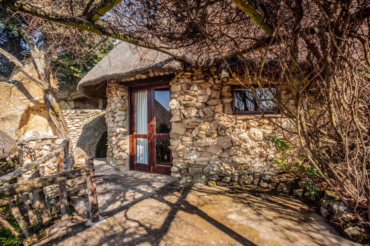 Buffalo Hills Private Game Reserve Harrismith Esterno foto